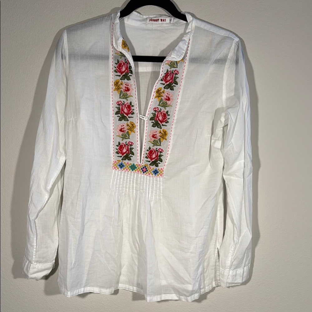 Johnny Was White Tunic with Floral Embroidery